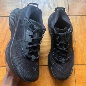 Women’s Nike Pegasus Trail 3 GTX ‘Triple Black’